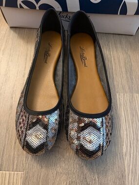 Lucky Brand Women's Multicolor Sequin Ballet Flats in Black Trim